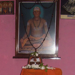 Koduvilarpatti Swami Satchidhanandhar and Paranjothiswamigal Jeeva Samadhis