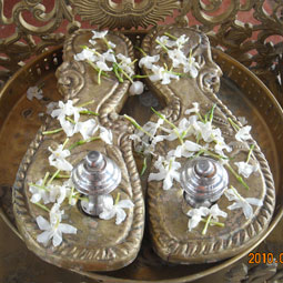 Thavathiru Chitramuthu Adigal Samadhi Panaikulam, Ramnad